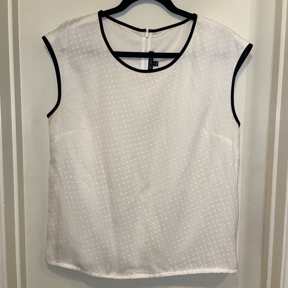 St. John Silk Sleeveless Blouse